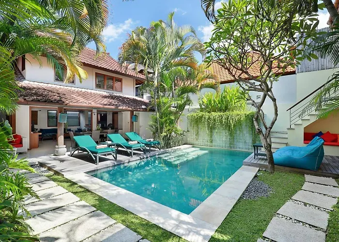Super Value 4 Bedroom, Walk To Bintang Supermarket Seminyak 